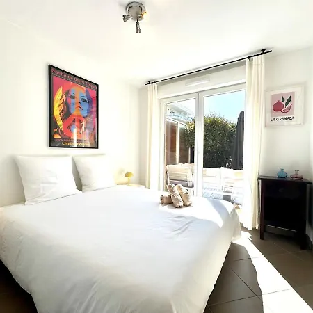公寓 Elegant T2 En Rez-de-jardin - Piscine - Parking 昂蒂布